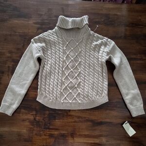 Girl's Cream Cable Knit Sweater Max Studio Size 10/12 Pearl Accents NEW